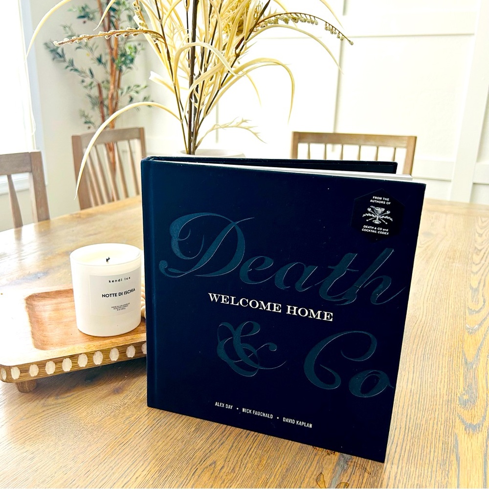 Death & Co Welcome Home: [A Cocktail Recipe Book]  Bartender Training Book‎